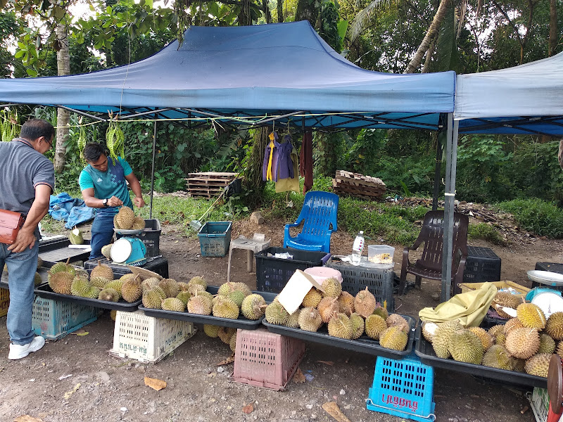Gerai Durian Kemahang