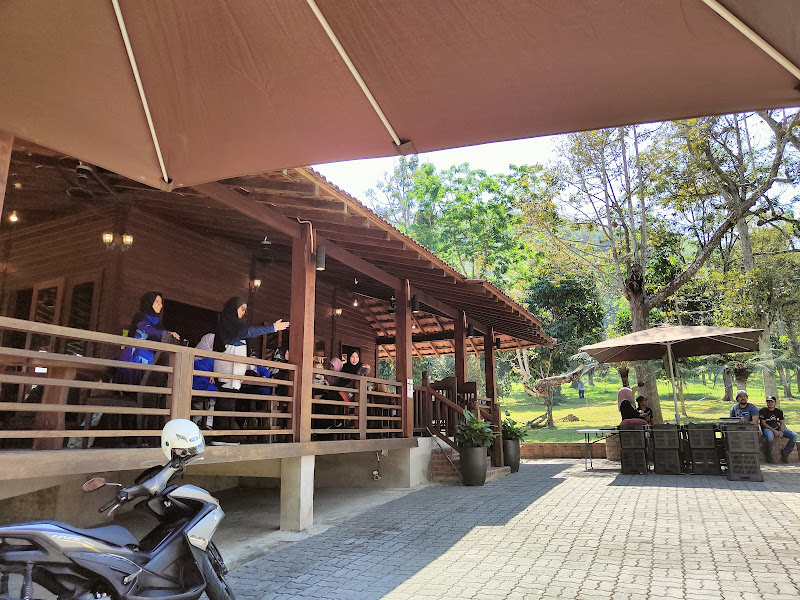 Dusun Bok 8000