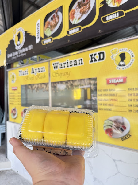 Durian Crepe Comey
