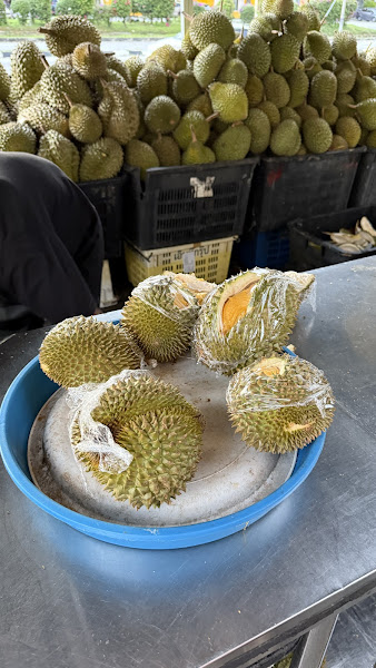 Mielka Daging Bakar Danok dan Durian
